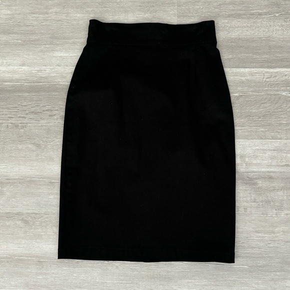 🆑 High Waist Pencil Skirt - Picture 2 of 5